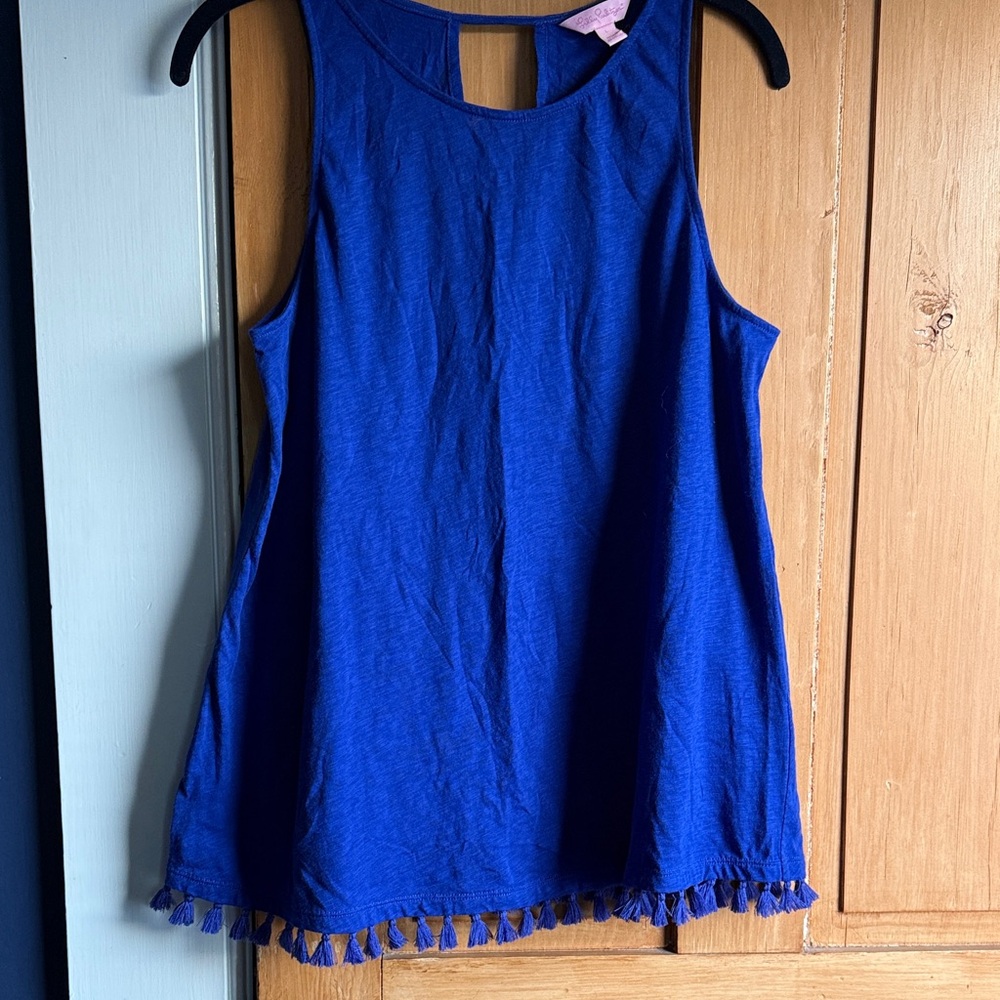 Lilly Pulitzer A-Line Top with fringe at the bottom - Picture 4 of 6